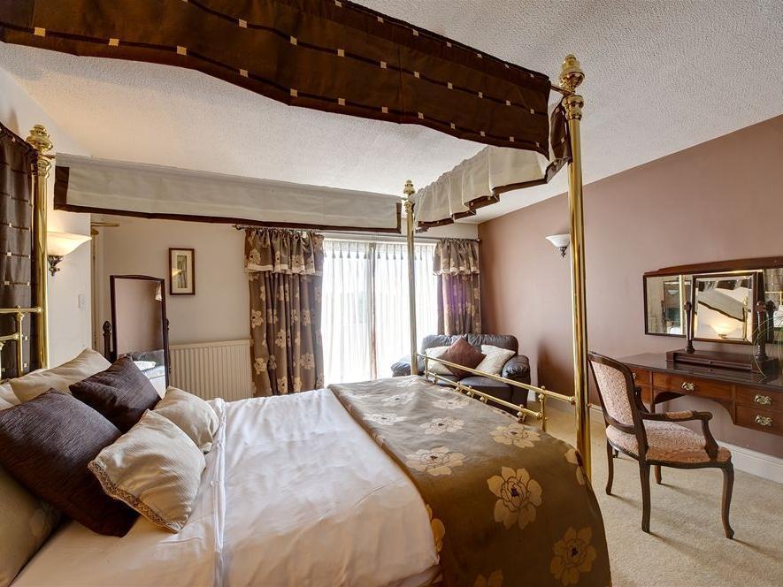 Clough Manor Otel Denshaw Dış mekan fotoğraf