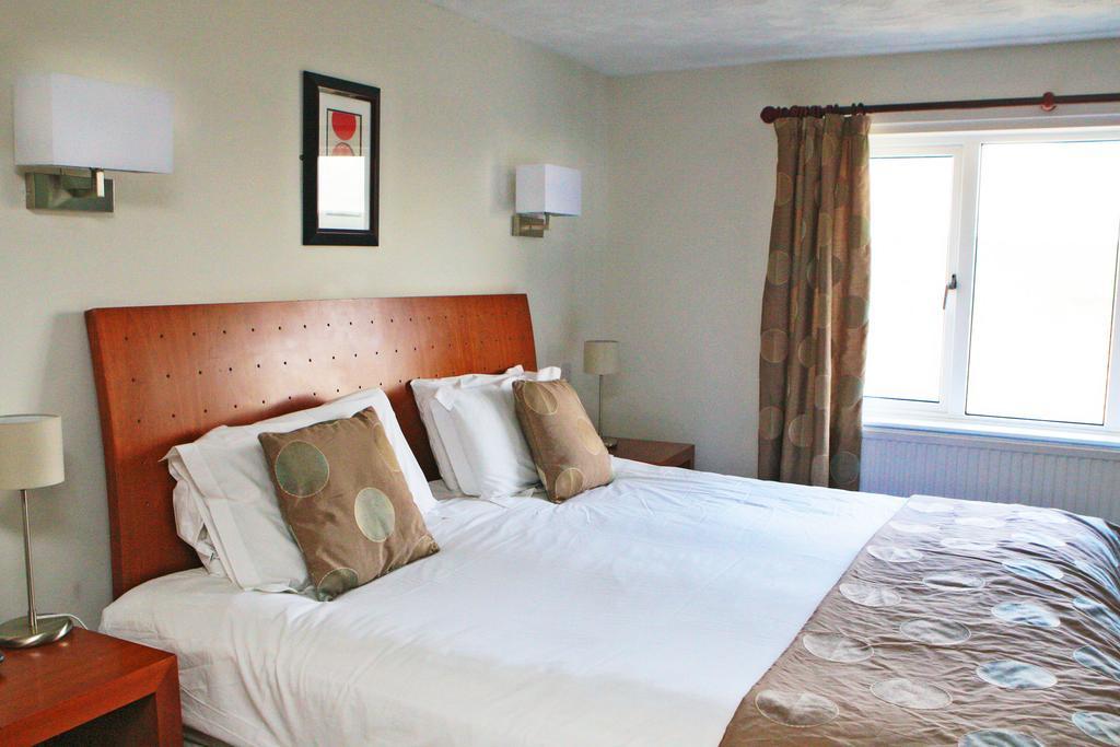 Clough Manor Otel Denshaw Dış mekan fotoğraf