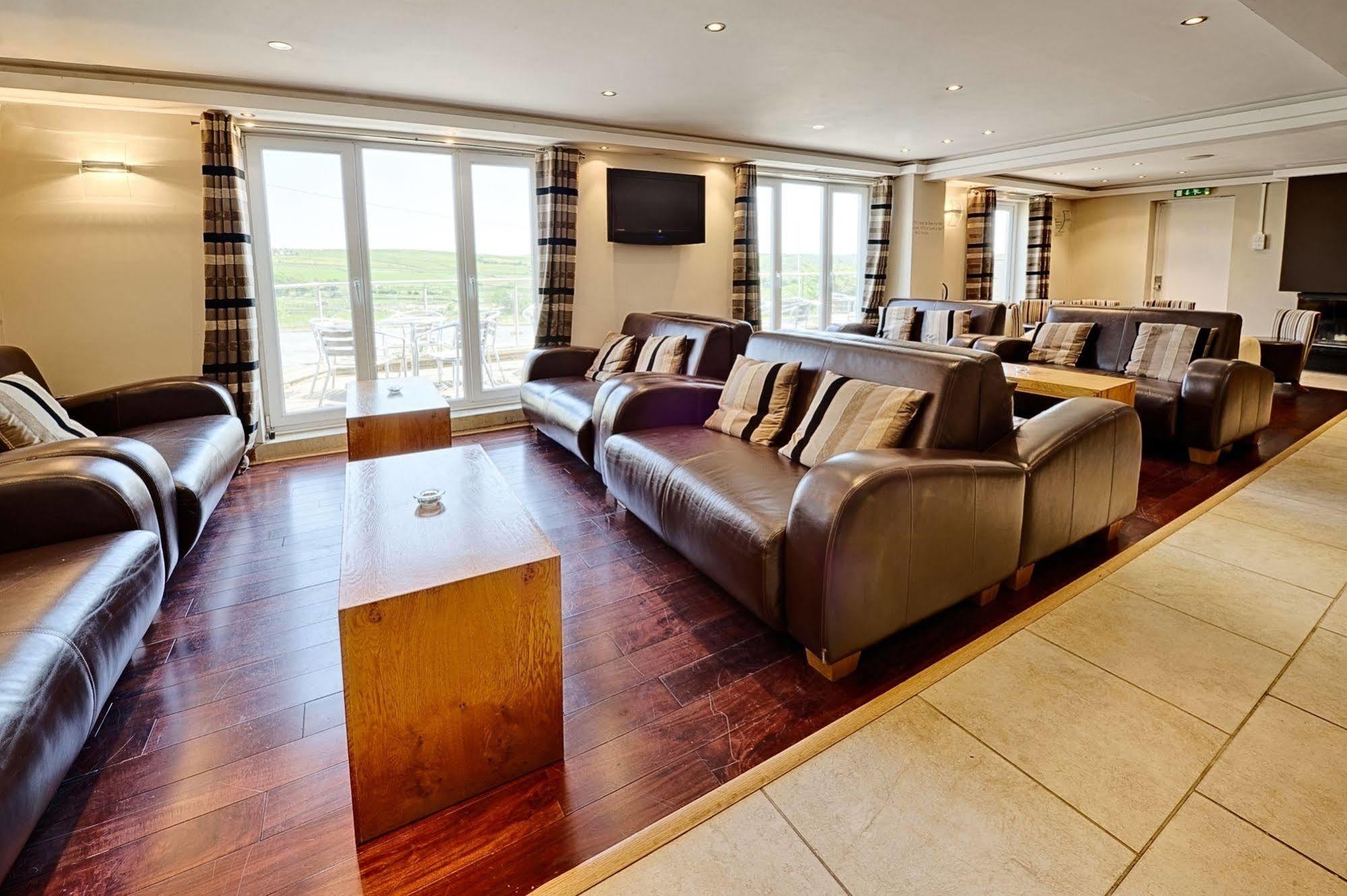 Clough Manor Otel Denshaw Dış mekan fotoğraf