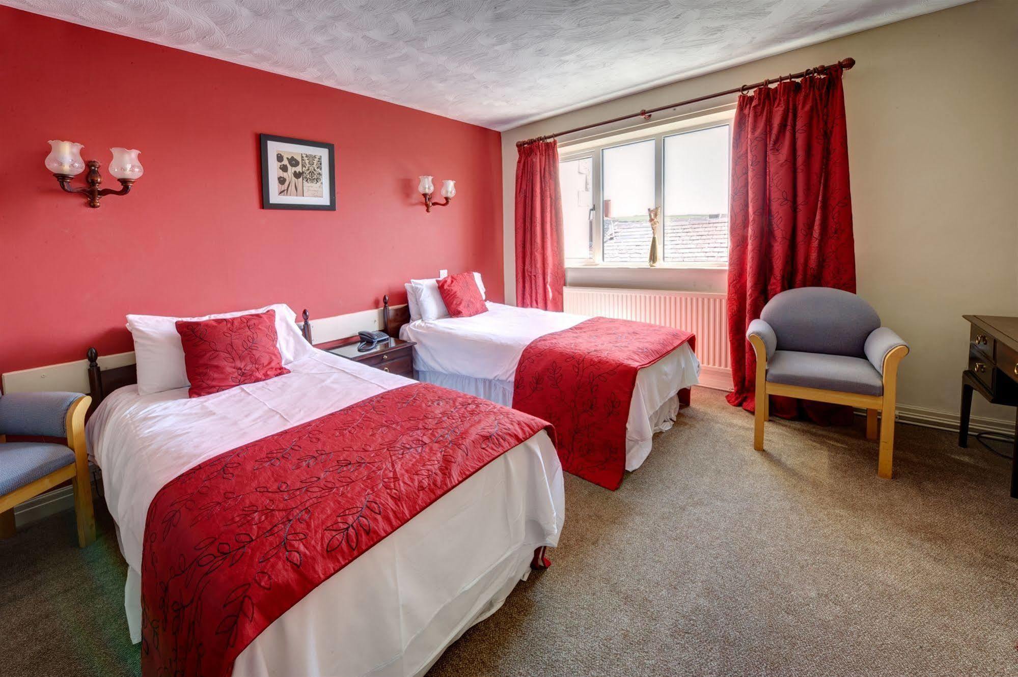 Clough Manor Otel Denshaw Dış mekan fotoğraf